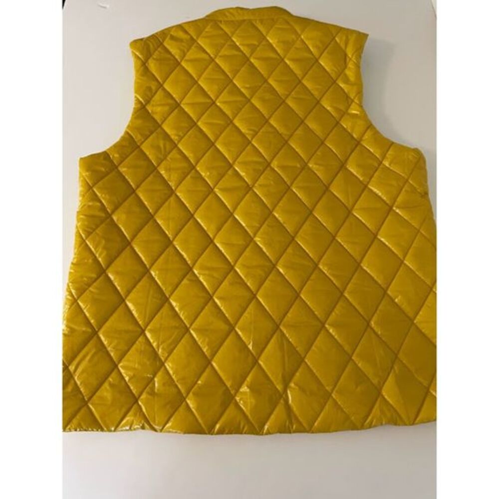G/FORE Quilted Shiny Yellow Golf Vest - Picture 7 of 9
